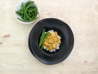 Kycklingcurry med ris och hericot verts